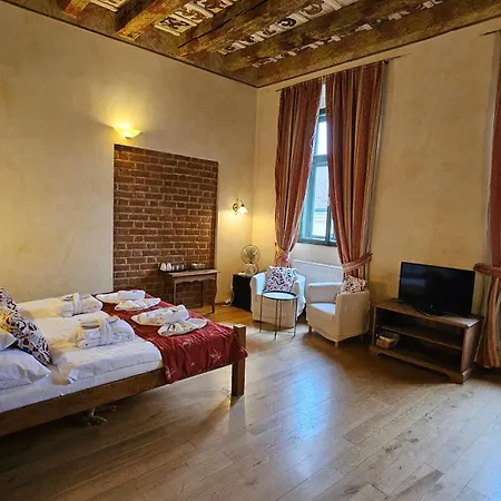 Opat Hotel